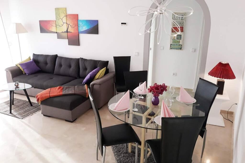 Beautiful Apartment In Duquesa Suites And Gardens Castillo de Sabinillas Bagian luar foto