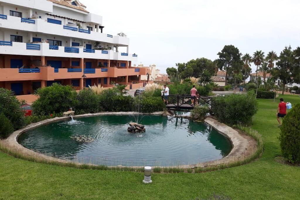 Beautiful Apartment In Duquesa Suites And Gardens Castillo de Sabinillas Bagian luar foto